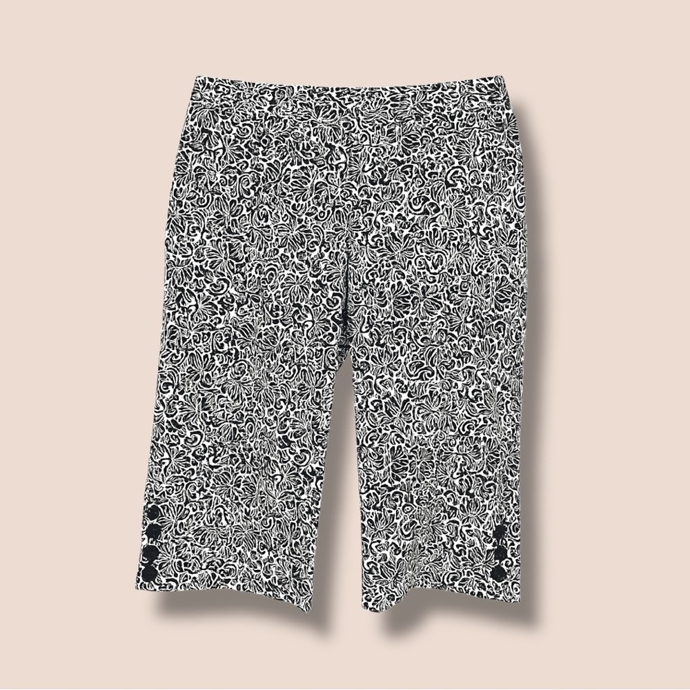 Petite Sophisticate Black and White Floral Pants - Picture 3 of 5